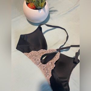 Victoria’s Secret bra